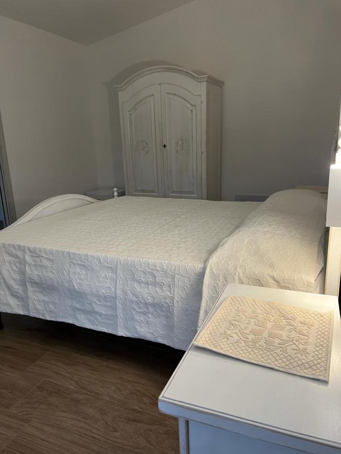 B&B Villa Luisella Castiadas Buitenkant foto